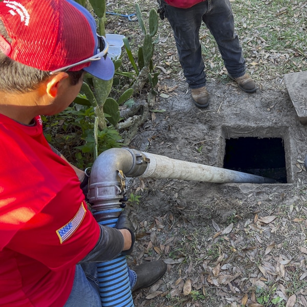 septic pumping in Land O Lakes FL